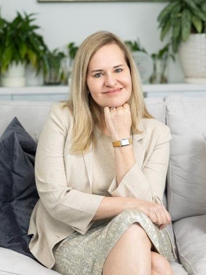 Dr. Anne Marie Brasch